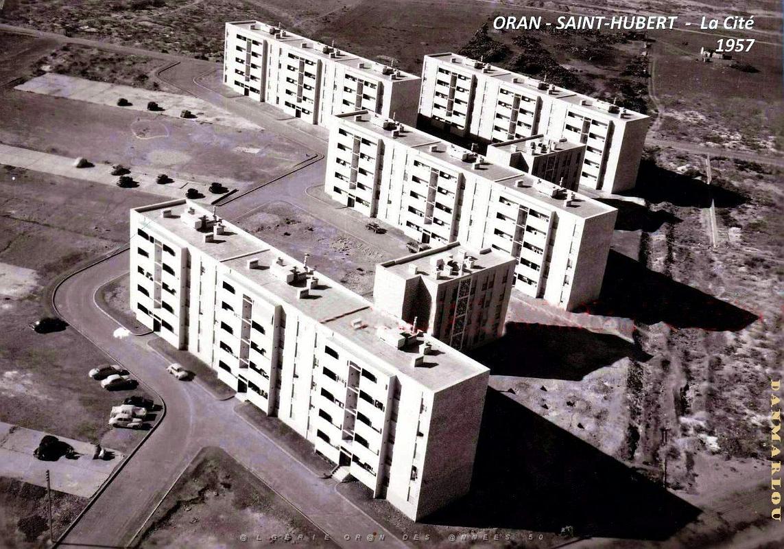 Oran - Saint-Hubert - Cite - 1957.jpg